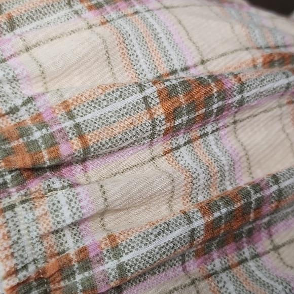 Stitch Fix Daisy & Delilah Alenna Square Neck Knit Top. Size S in Cream Plaid. - Picture 3 of 6